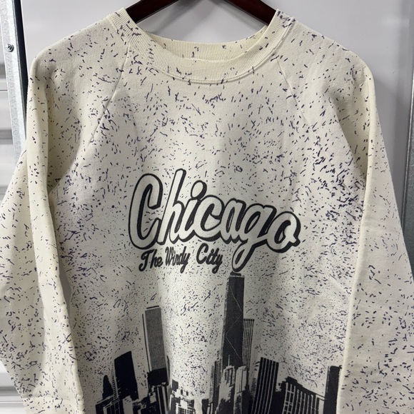 Fruit of the Loom Other - Vintage Chicago Windy City AOP Crewneck Sweatshirt Mens XL 90s Skyline USA City